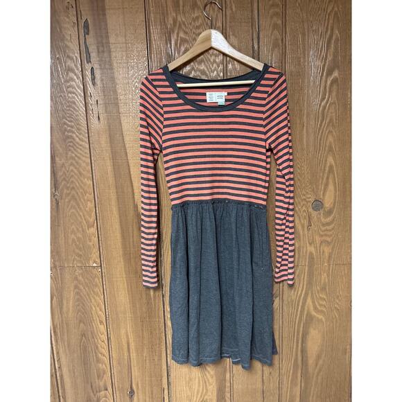 Saturday Sunday Pink and Gray Striped Long Sleeve Midi Dress Solid Gray Skirt M - Picture 2 of 9